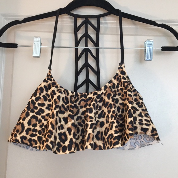 PINK Victoria's Secret Other - VS Pink Leopard Swimsuit Top